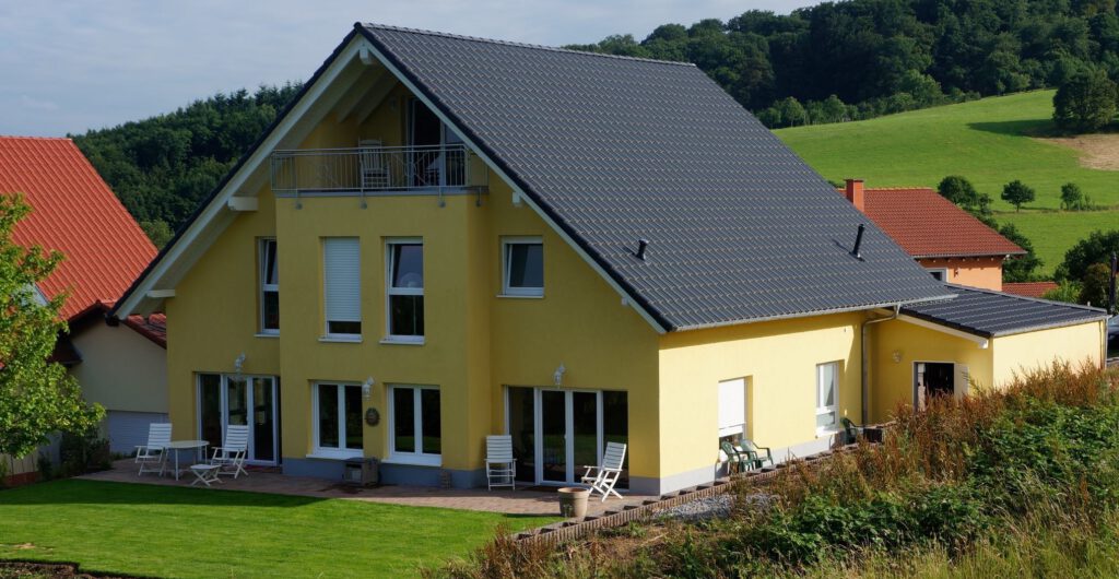 yellow-house-horizontal